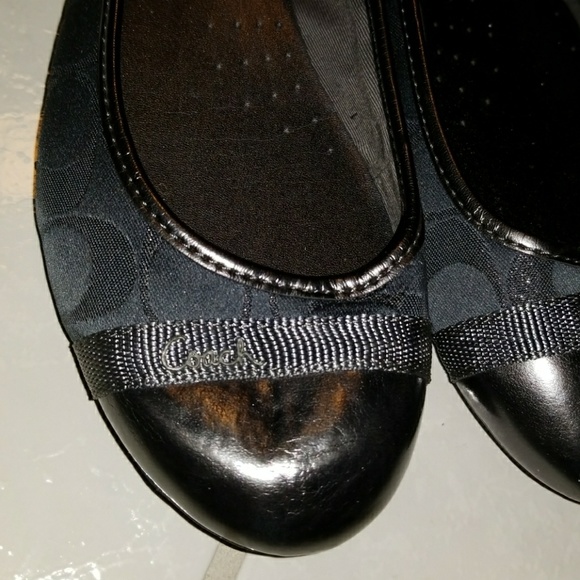 COACH CECILE BALLET FLAT - Canvas Monogram - Picture 2 of 6